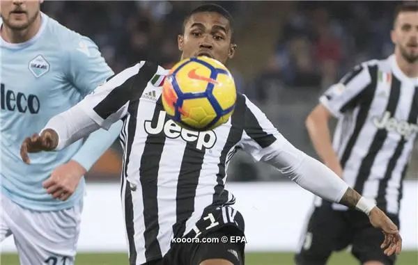 ?i=epa%2fsoccer%2f2018-03%2f2018-03-03%2f2018-03-03-06577739_epa