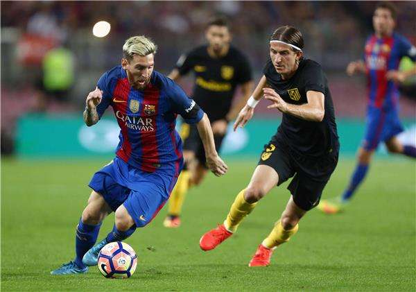 ميسي ضد فيليبي لويس