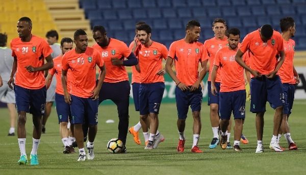 جانب من التدريبات