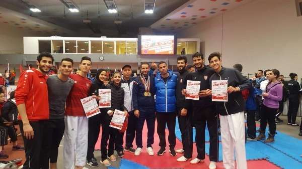 جانب من التتويج