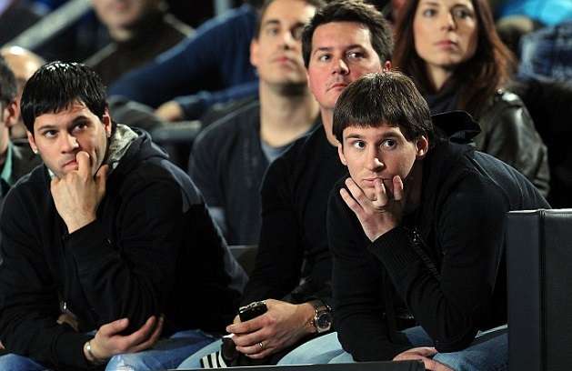 ميسي وشقيقه