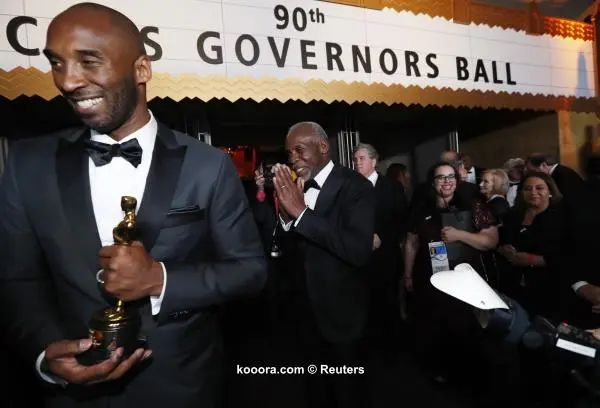 ?i=reuters%2f2018-03-05%2f2018-03-05t052556z_1902530593_hp1ee350f37g7_rtrmadp_3_awards-oscars-governorsball_reuters
