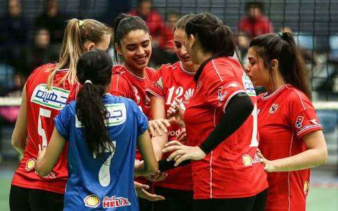 لاعبات الأهلي