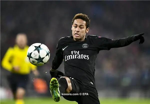 ?i=epa%2fsoccer%2f2017-12%2f2017-12-05%2f2017-12-05-06369691_epa