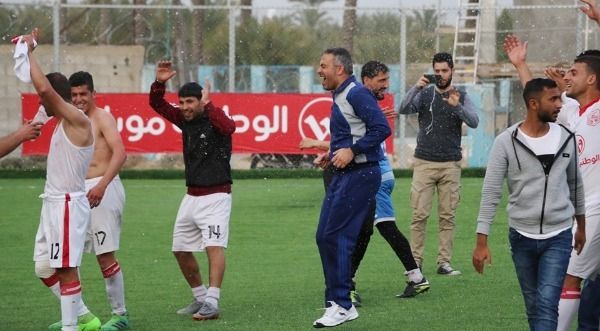 لاعبو شباب خان يونس