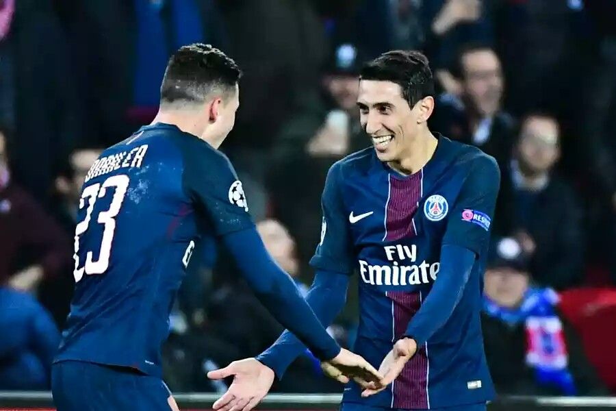 554903-thumb153075721