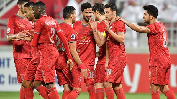 لاعبو الدحيل