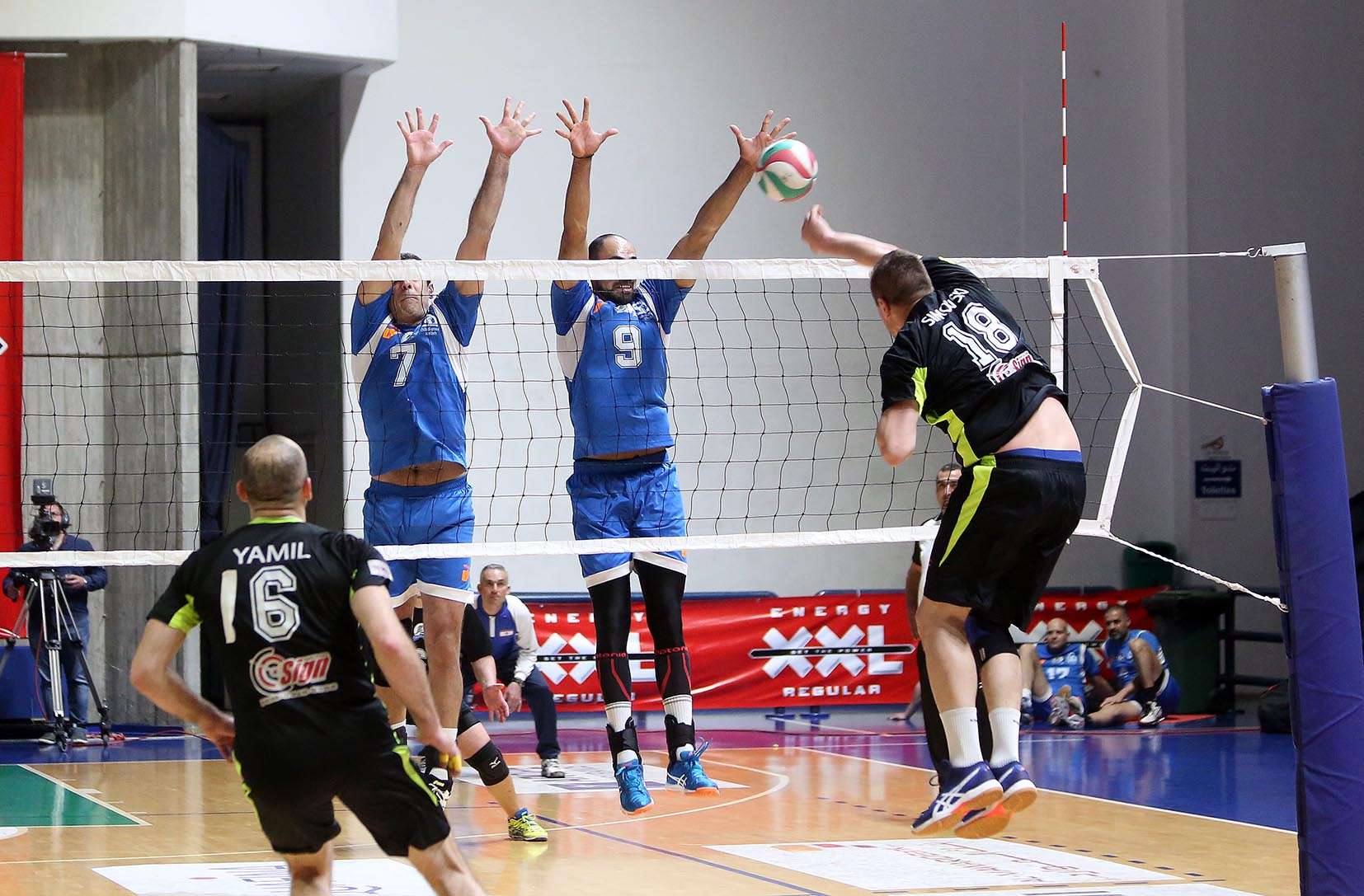 من دوري الطائرة