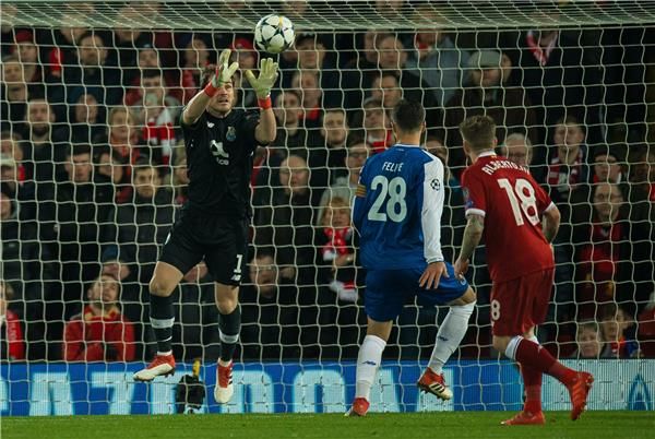 إيكر كاسياس