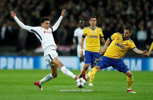 ?i=albums%2fmatches%2f1143222%2f2018-03-07t201033z_838533162_rc1f83bda9e0_rtrmadp_3_soccer-champions-tot-juv_reuters