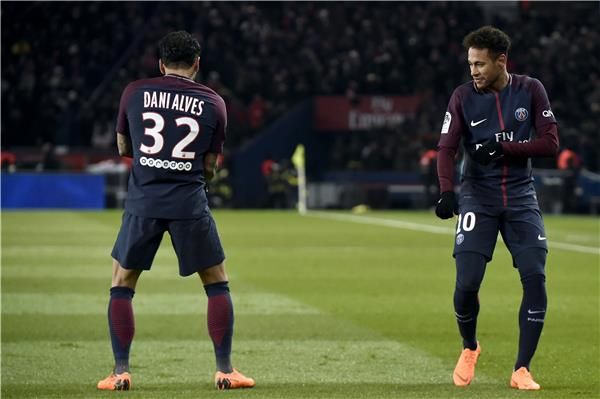 نيمار وألفيس