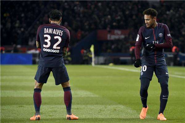 نيمار وألفيس