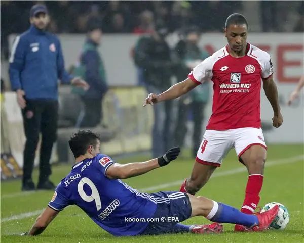 ?i=epa%2fsoccer%2f2018-03%2f2018-03-09%2f2018-03-09-06592235_epa