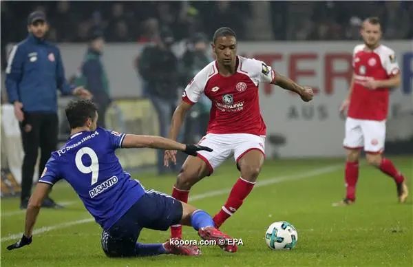 ?i=epa%2fsoccer%2f2018-03%2f2018-03-09%2f2018-03-09-06592185_epa