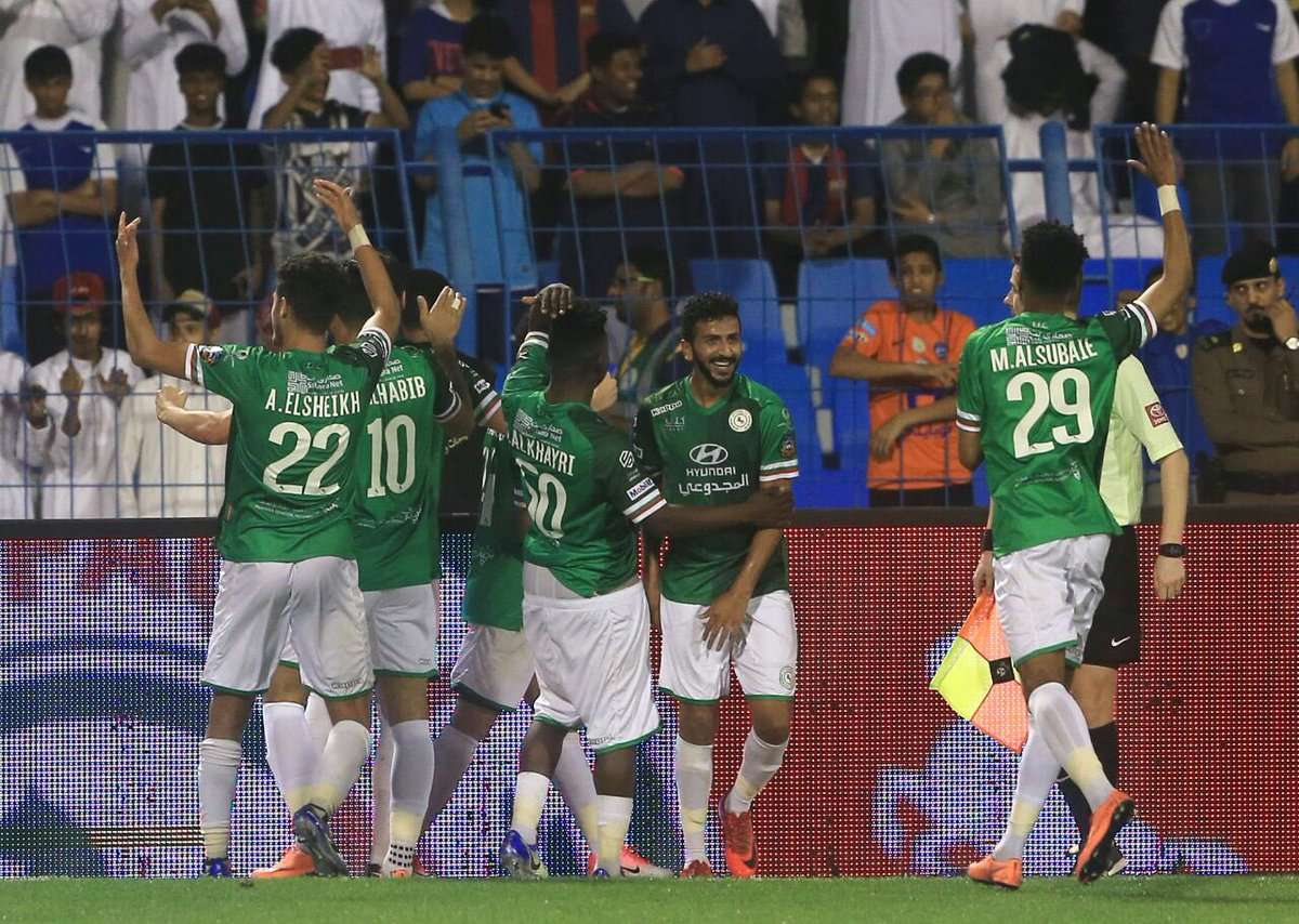 لاعبو الاتفاق