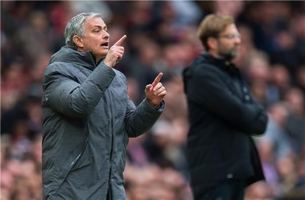 مورينيو وكلوب