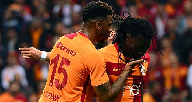 لاعبو جالطة سراي