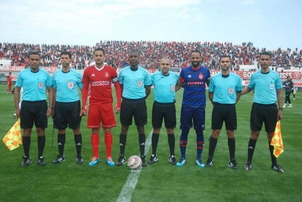  طاقم تحكيم كلاسيكو النجم الساحلي والافريقي