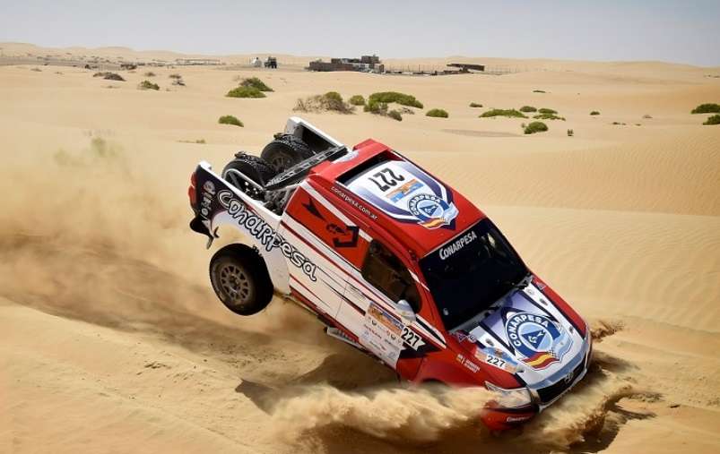 من نسخة سابقة لرالي أبو ظبي الصحراوي
