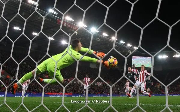 ?i=reuters%2f2018-03-12%2f2018-03-12t224034z_1795411716_rc1367164e90_rtrmadp_3_soccer-england-stk-mci_reuters
