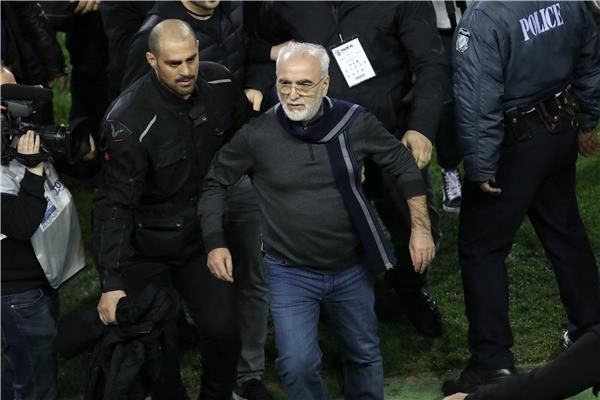 إيفان سافيديس مالك نادي باوك