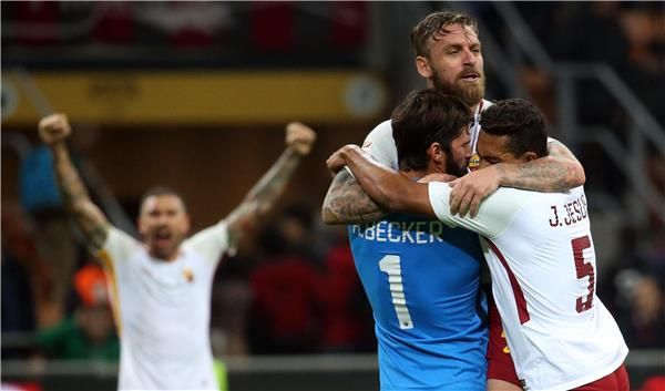  أليسون بيكير