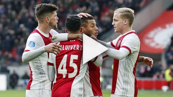 لاعبو أياكس