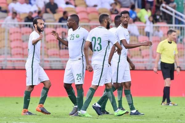 لاعبو المنتخب السعودي