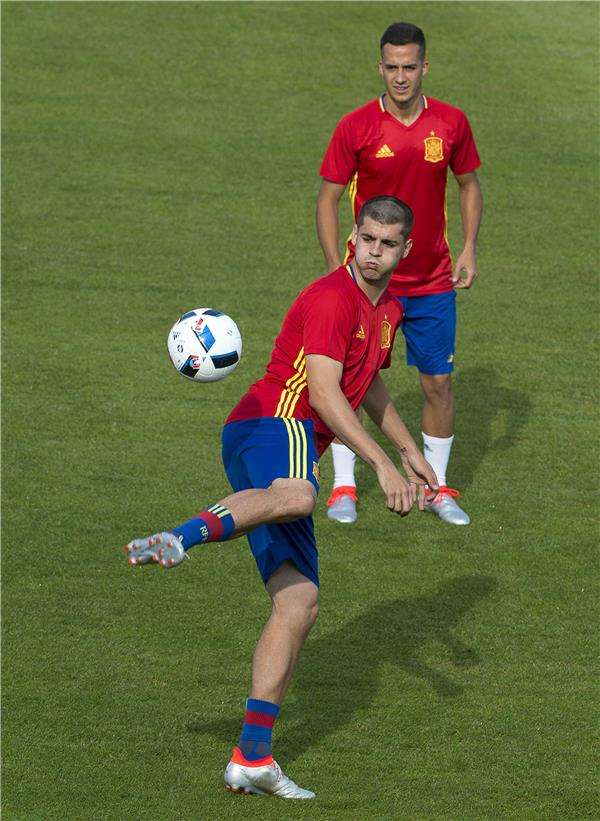 فاسكيز وموراتا