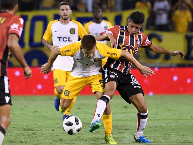 من لقاء روساريو سنترال وتشاكارتيا