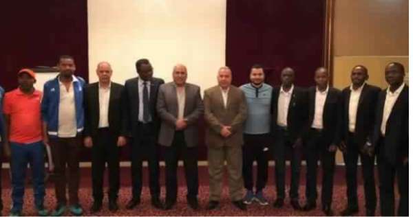 من الاجتماع