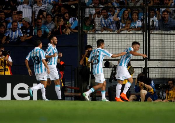 لاعبو راسينج كلوب