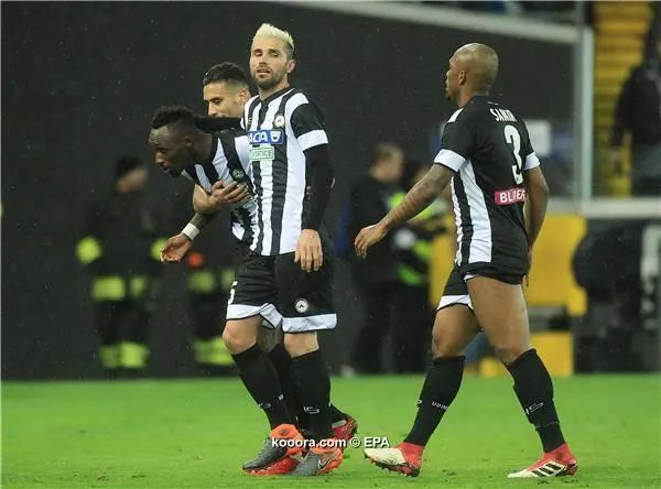 ?i=epa%2fsoccer%2f2018-03%2f2018-03-17%2f2018-03-17-06610711_epa