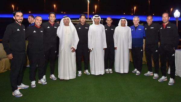 بعص الحكام المشاركين مع مسؤولي الاتحاد