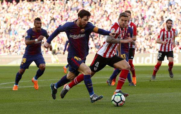 ميسي في إحدى هجمات برشلونة