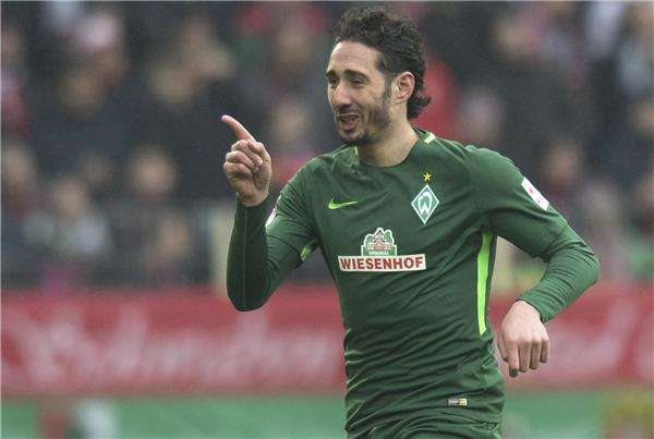  إسحاق بلفوضيل