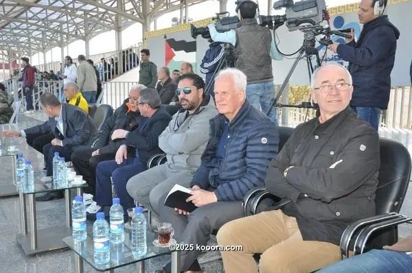 ?i=corr%2f41%2fkoo_41885