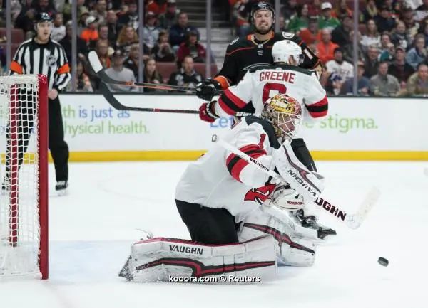 ?i=reuters%2f2018-03-19%2f2018-03-19t035542z_2111252408_nocid_rtrmadp_3_nhl-new-jersey-devils-at-anaheim-ducks_reuters