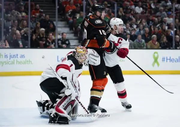 ?i=reuters%2f2018-03-19%2f2018-03-19t020447z_2044032413_nocid_rtrmadp_3_nhl-new-jersey-devils-at-anaheim-ducks_reuters