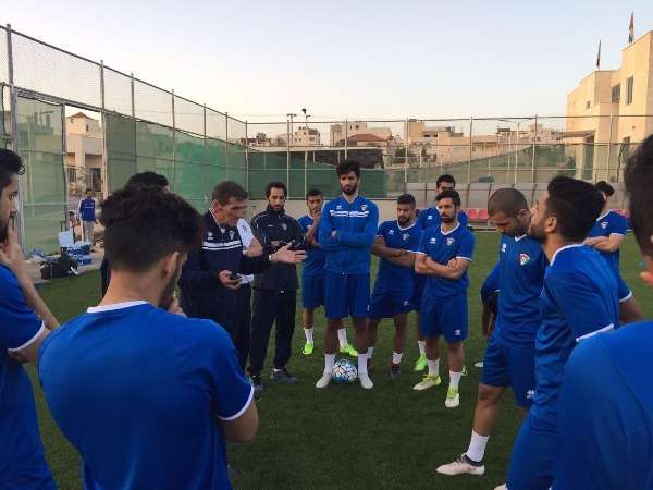 جانب من تدريبات المنتخب الكويتي