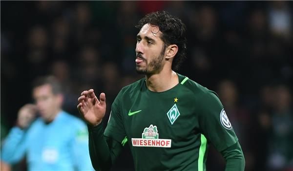  إسحاق بلفوضيل