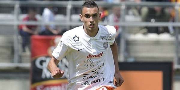  الياس السخيري