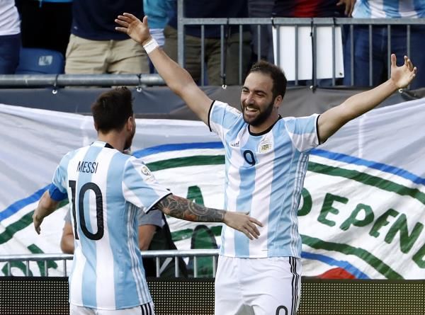 ميسي مع الأرجنتين