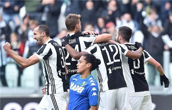 لاعبو يوفنتوس