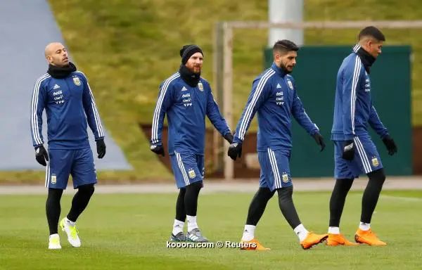 ?i=reuters%2f2018-03-20%2f2018-03-20t163731z_578729353_rc1fb796aab0_rtrmadp_3_soccer-friendly-ita-arg-preview_reuters