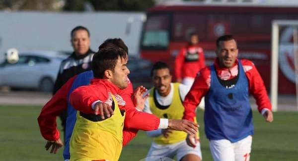 من تدريبات منتخب تونس