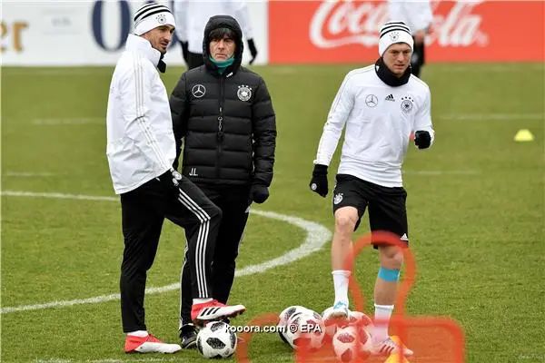 ?i=epa%2fsoccer%2f2018-03%2f2018-03-21%2f2018-03-21-06617331_epa