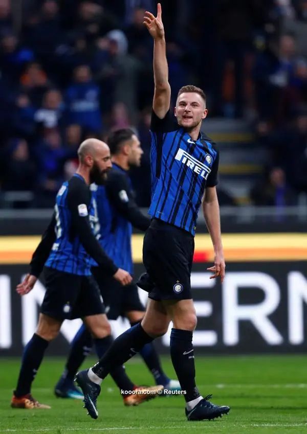 ?i=reuters%2f2017-12-03%2f2017-12-03t152702z_1760233255_rc1cb5d48e30_rtrmadp_3_soccer-italy-int-chi_reuters
