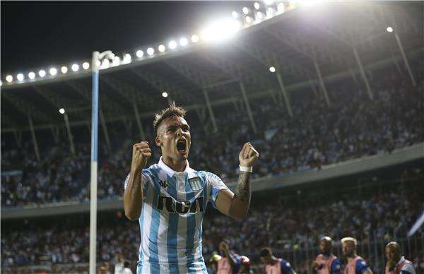  لاوتارو مارتينيز