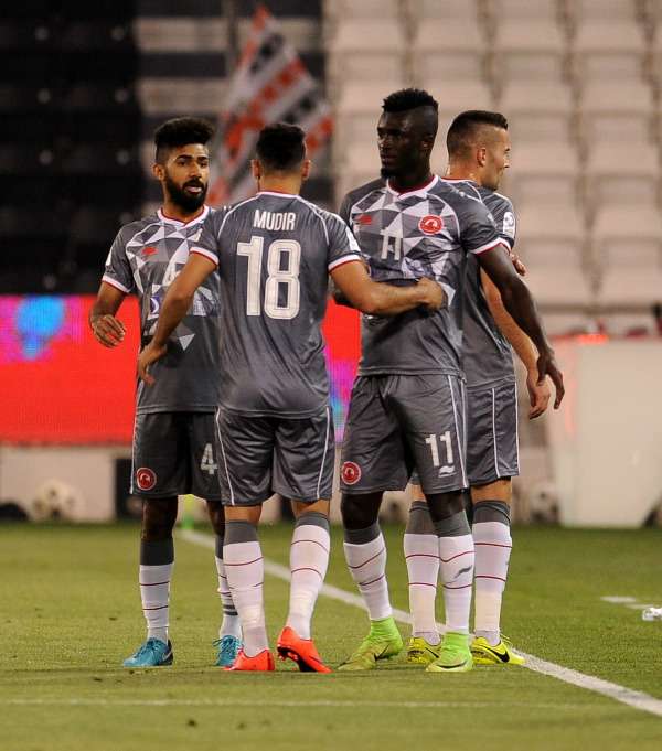 لاعبو العربي